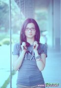 <b>PS调色教程：给</b>